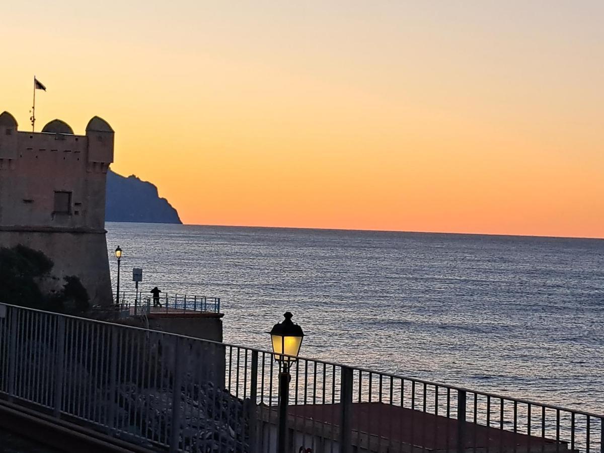 Apartment In Piazzetta A Nervi Genua